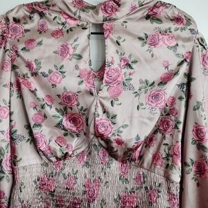 Chic Floral Crop Top Blouse Long Sleeves, Feminine Romantic